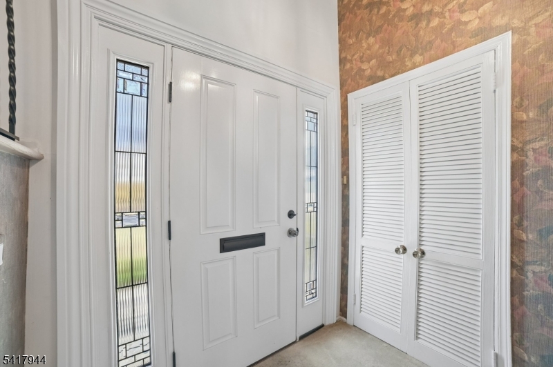 67 Sun Valley Way Morris Plains, NJ 07950 - Photo 3 of 33