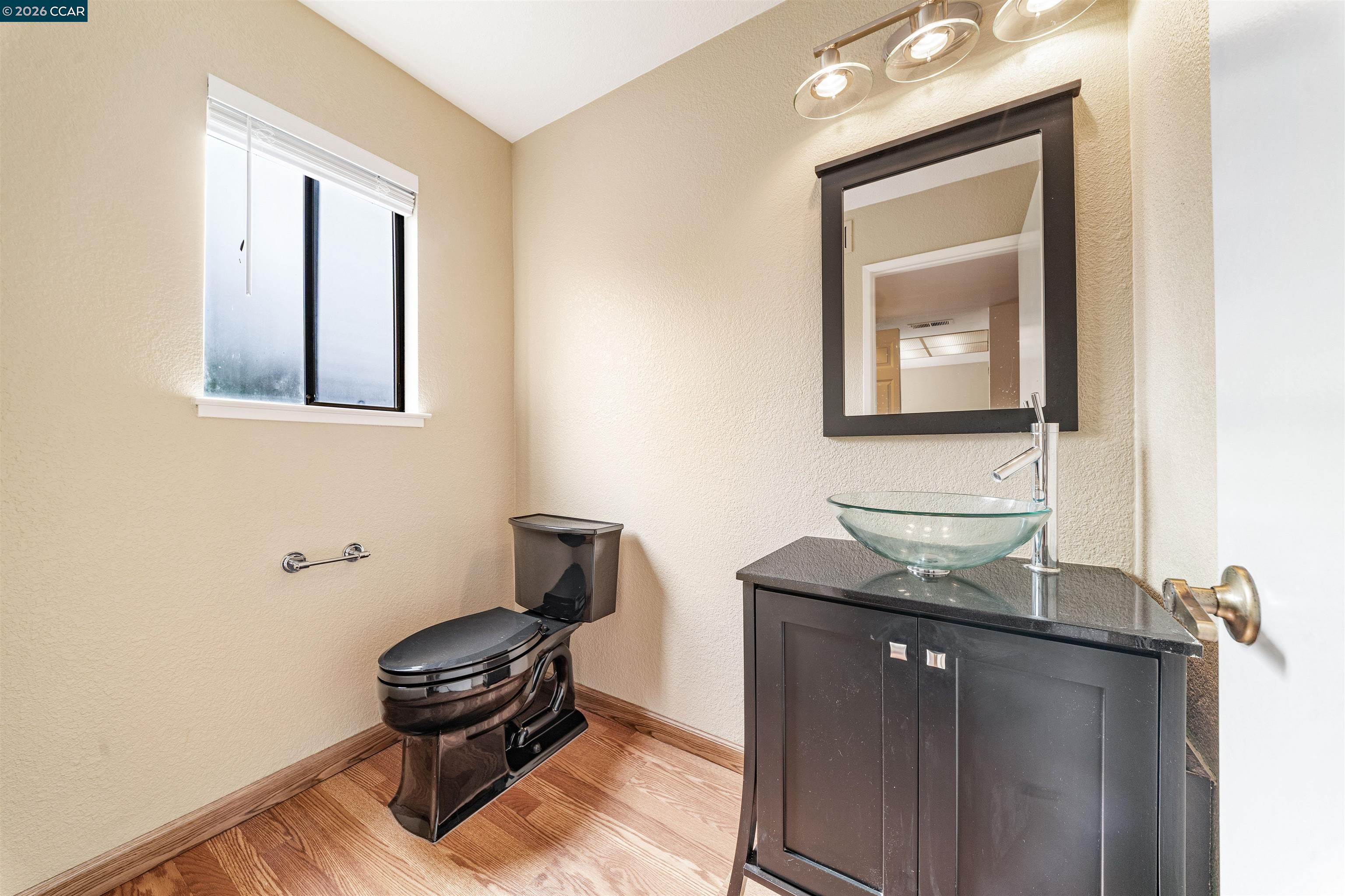 2055 Sierra Road, Unit 106 Concord, CA 94518 - Photo 13 of 37