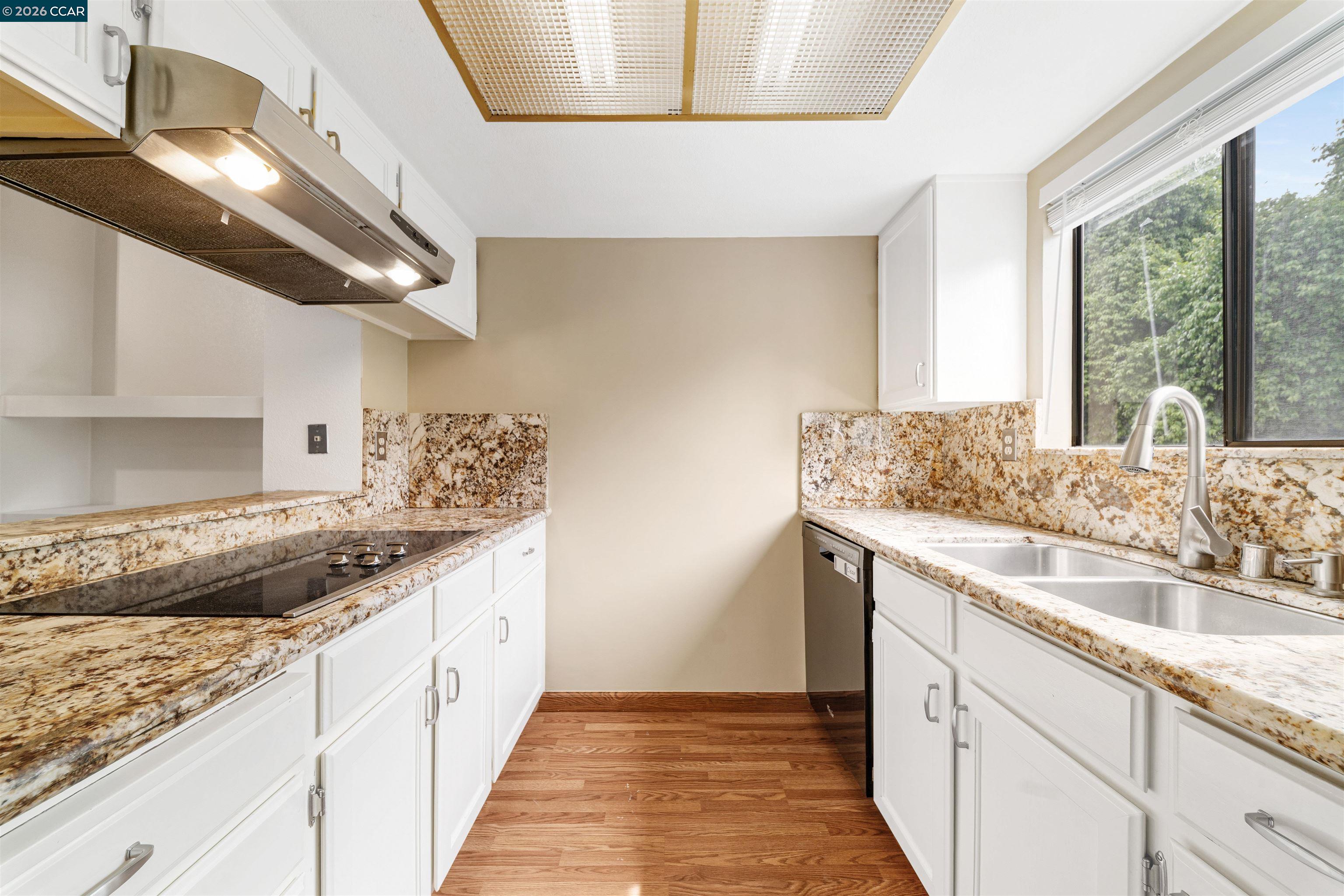 2055 Sierra Road, Unit 106 Concord, CA 94518 - Photo 14 of 37