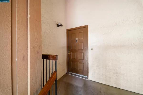 $398,000 | 2055 Sierra Road, Unit 106, Concord, CA 94518