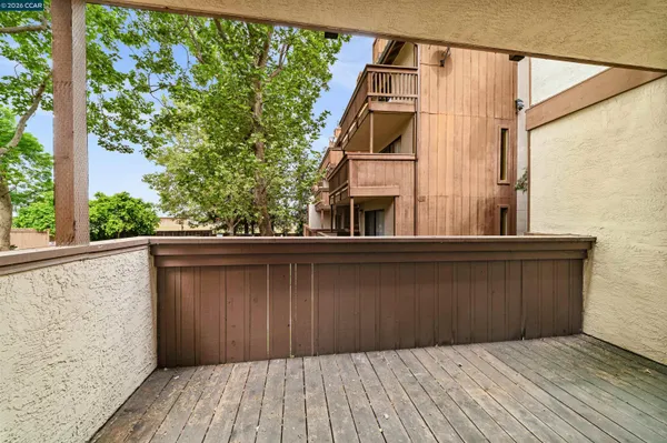 $398,000 | 2055 Sierra Road, Unit 106, Concord, CA 94518