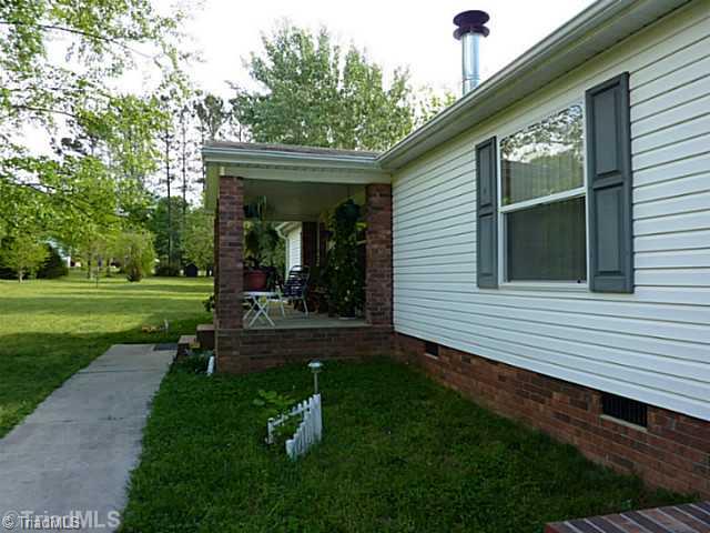 261 Pino Road Mocksville, NC 27028 - Photo 13 of 16 Exterior Front.