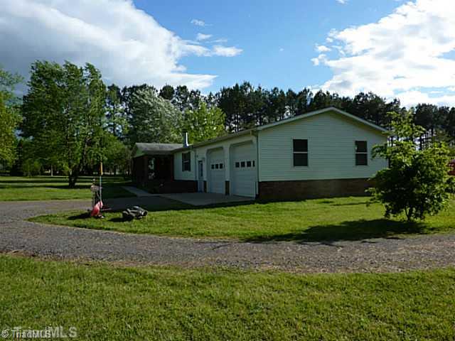 261 Pino Road Mocksville, NC 27028 - Photo 4 of 16 Exterior Front.