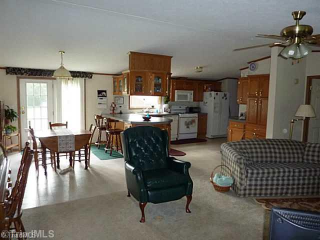 261 Pino Road Mocksville, NC 27028 - Photo 6 of 16 Living Room.