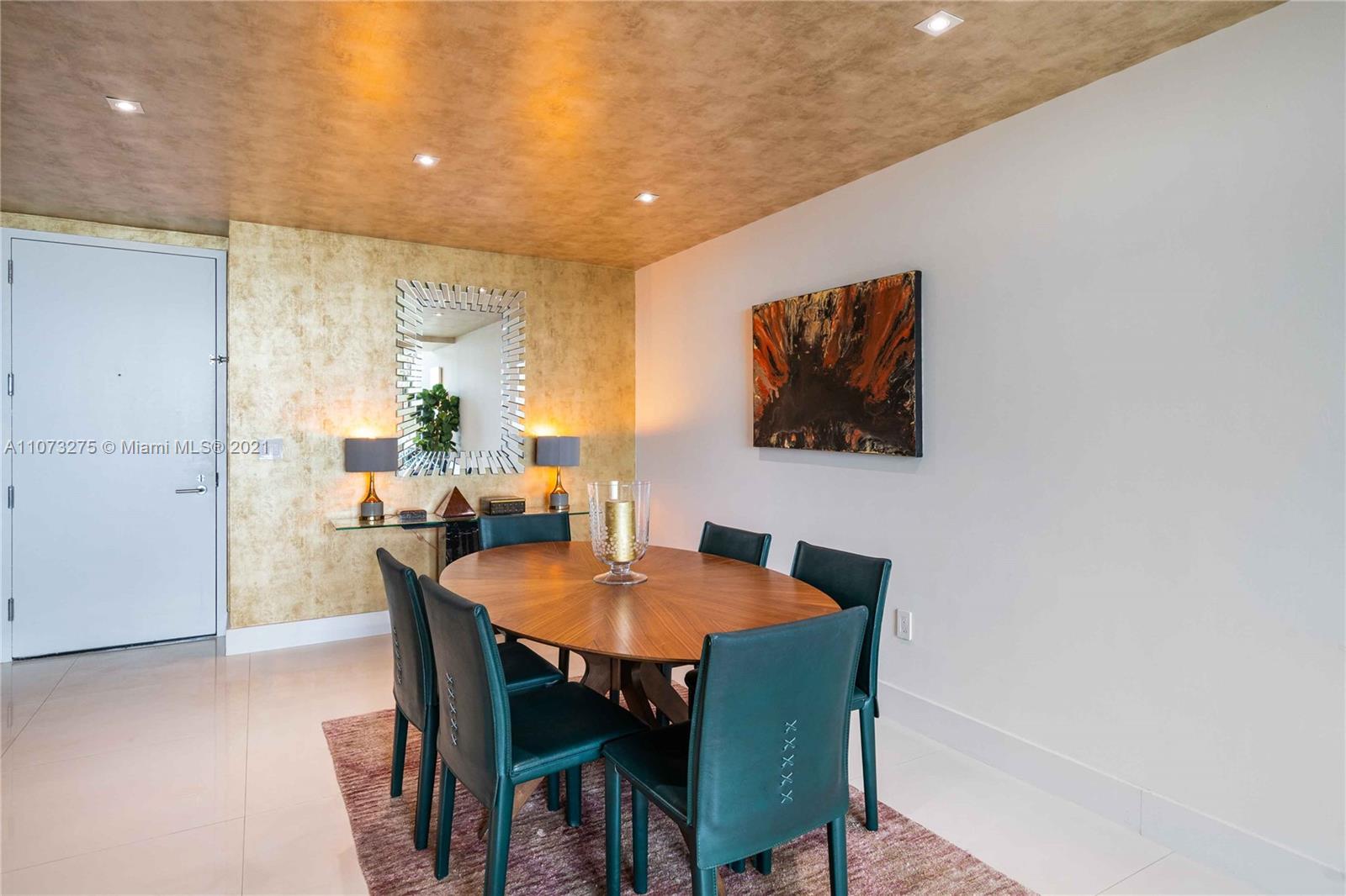 1040 Biscayne Boulevard, Unit PH4202 Miami, FL 33132 - Photo 11 of 54