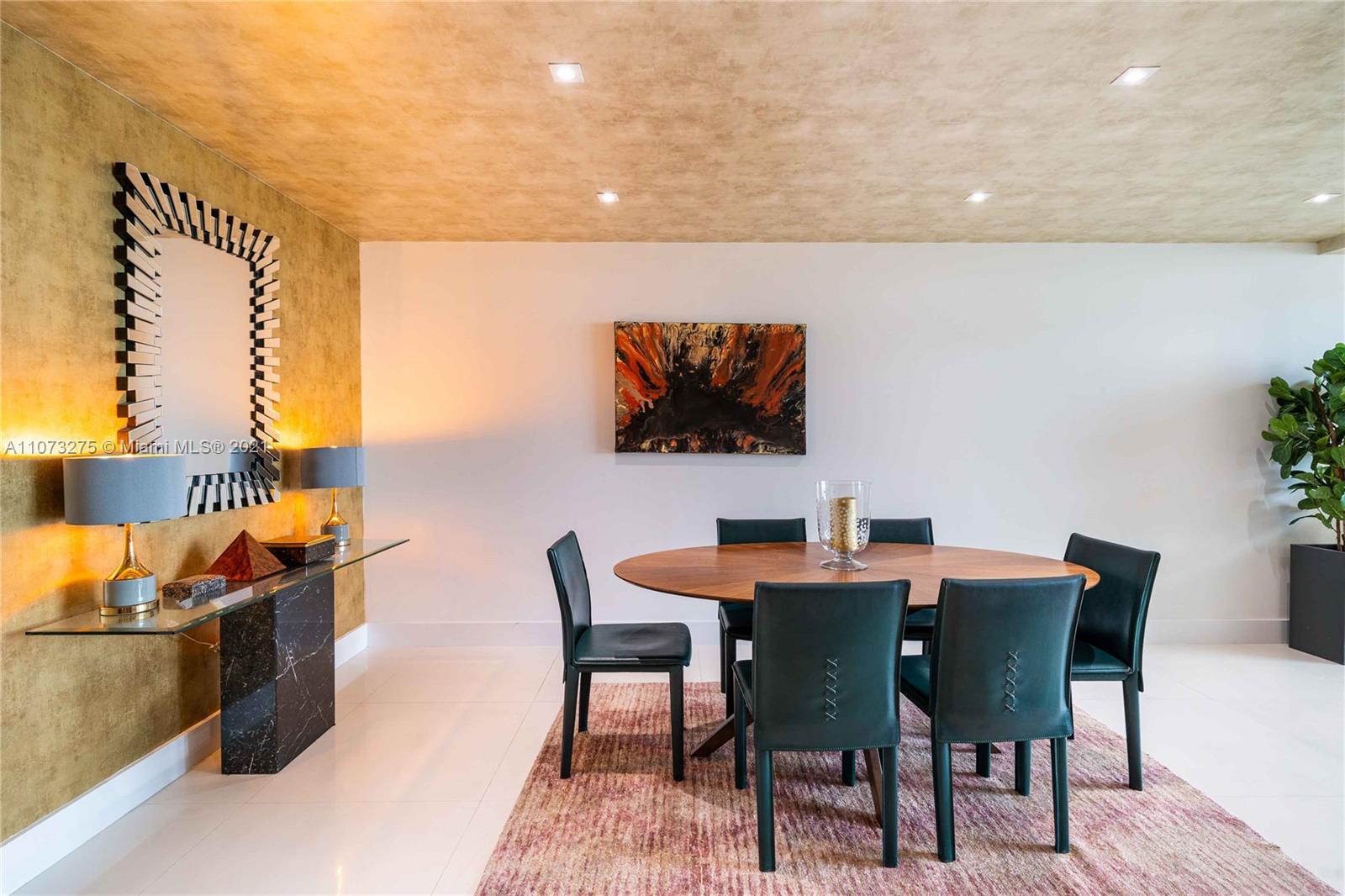 1040 Biscayne Boulevard, Unit PH4202 Miami, FL 33132 - Photo 12 of 54