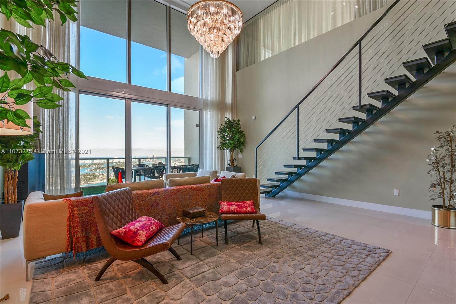 1040 Biscayne Boulevard, Unit PH4202 Miami, FL 33132 - Photo 15 of 54