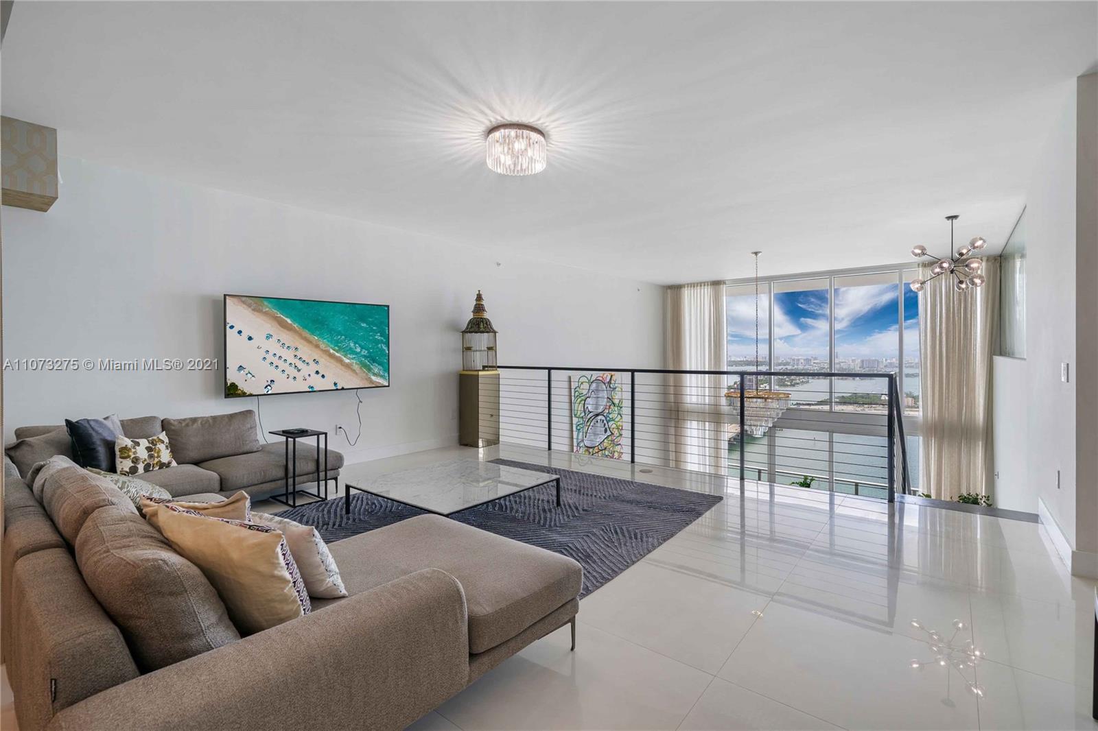 1040 Biscayne Boulevard, Unit PH4202 Miami, FL 33132 - Photo 19 of 54