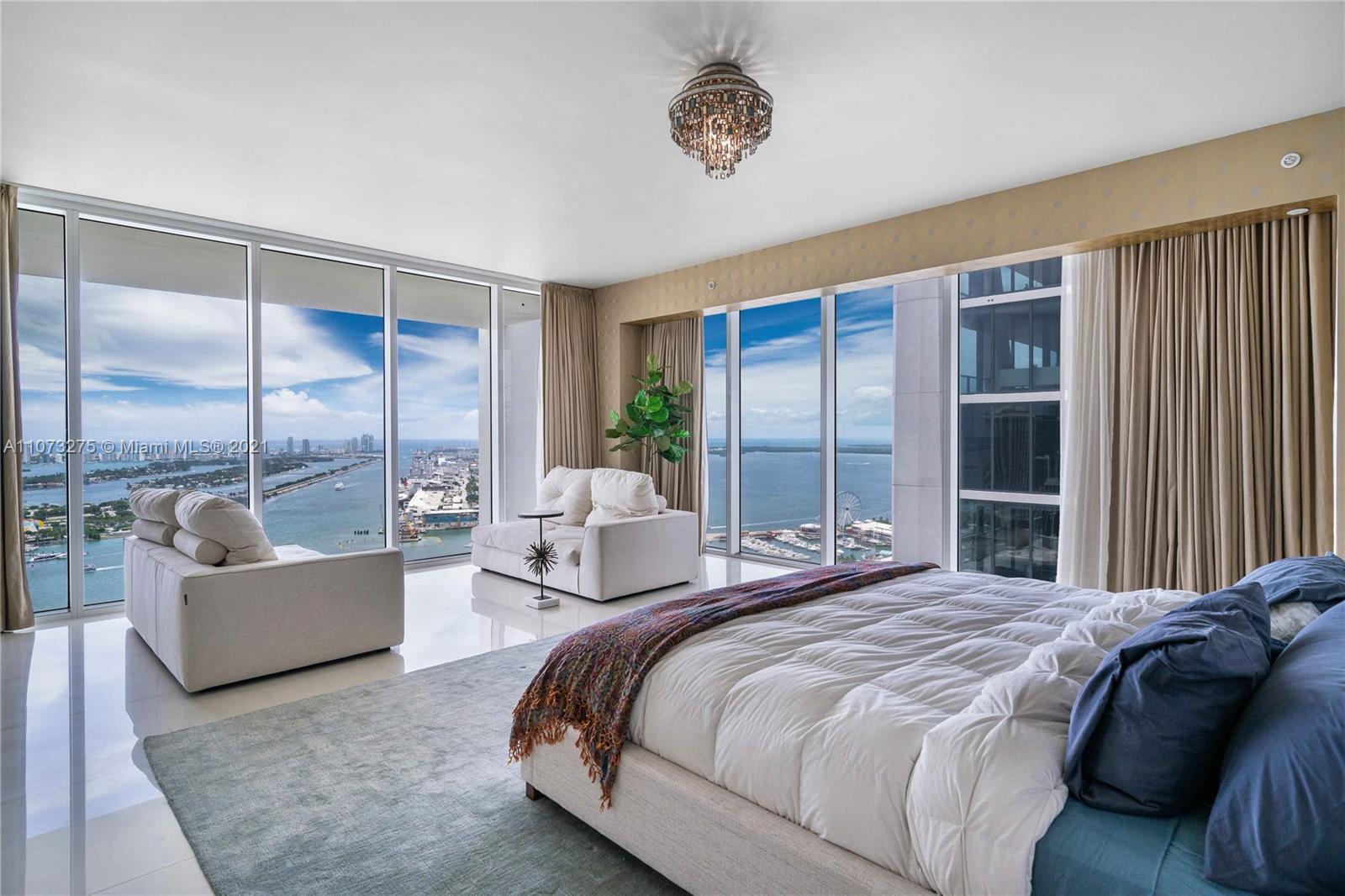 1040 Biscayne Boulevard, Unit PH4202 Miami, FL 33132 - Photo 23 of 54