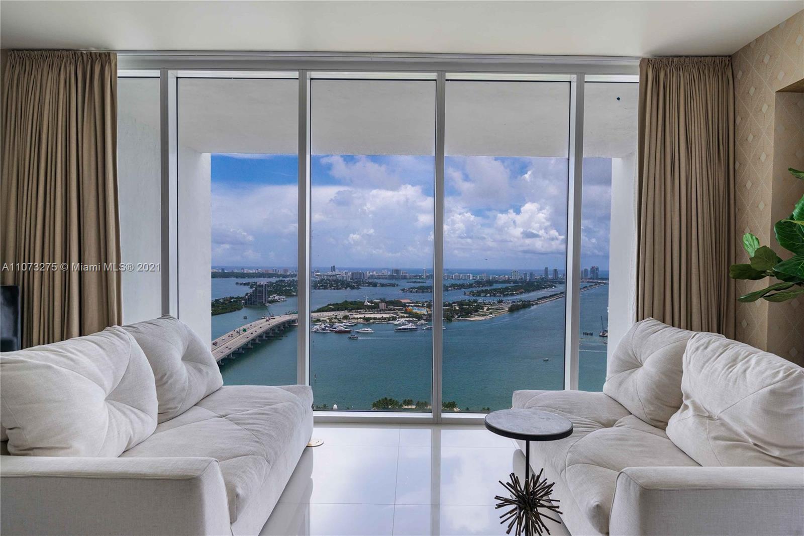 1040 Biscayne Boulevard, Unit PH4202 Miami, FL 33132 - Photo 25 of 54