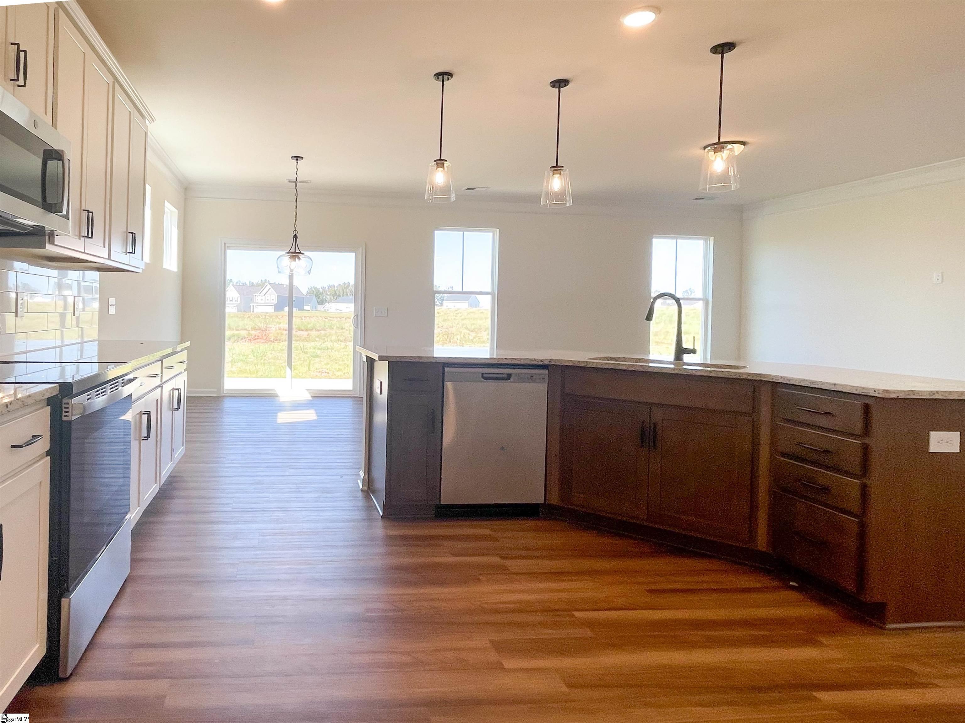 258 Pendergast Road Greenville, SC 29605 - Photo 5 of 27 Gallery Image 5