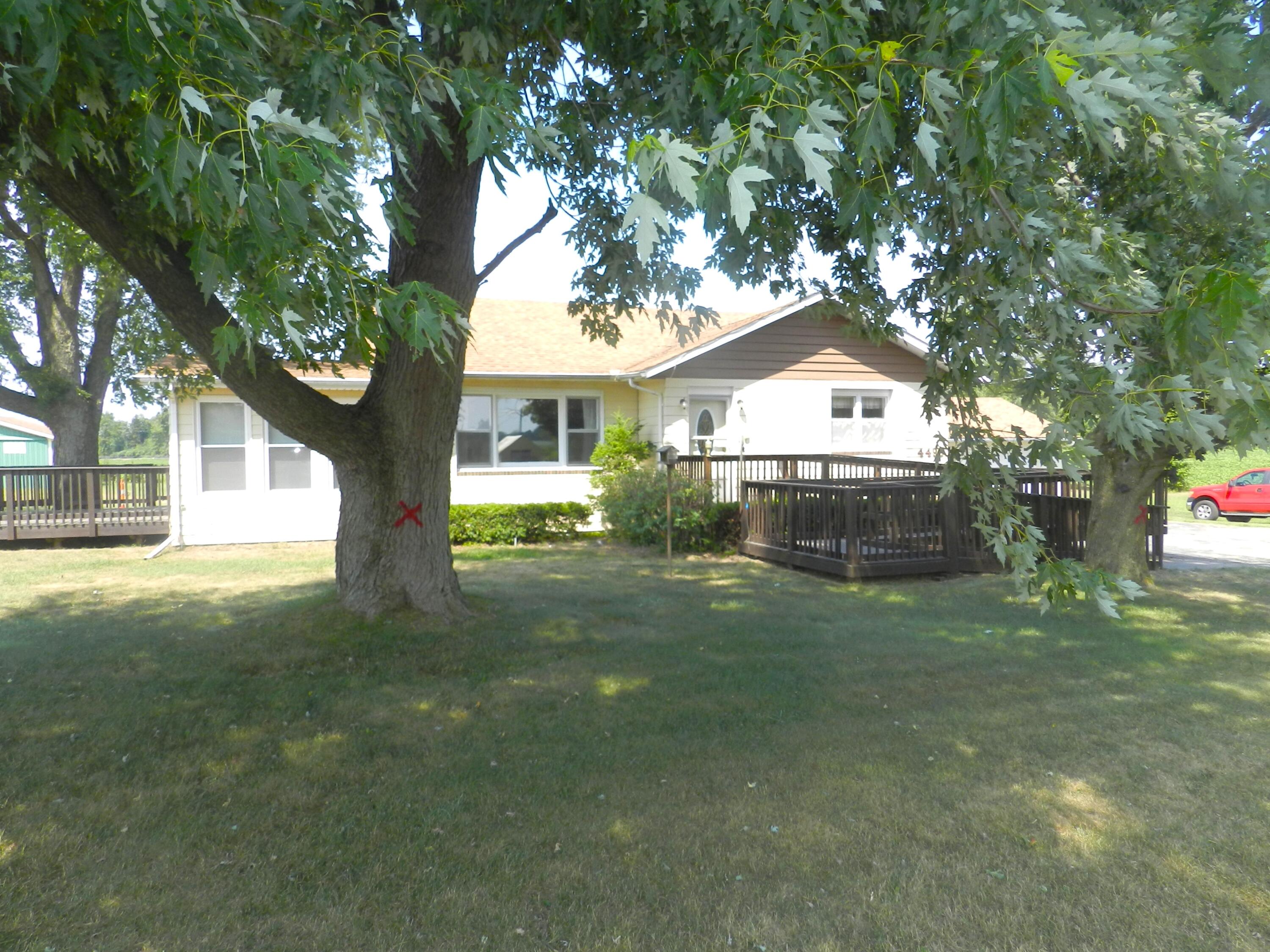 4495 Oxbow Road Sodus, MI 49126 - Photo 2 of 30 DSCN0085