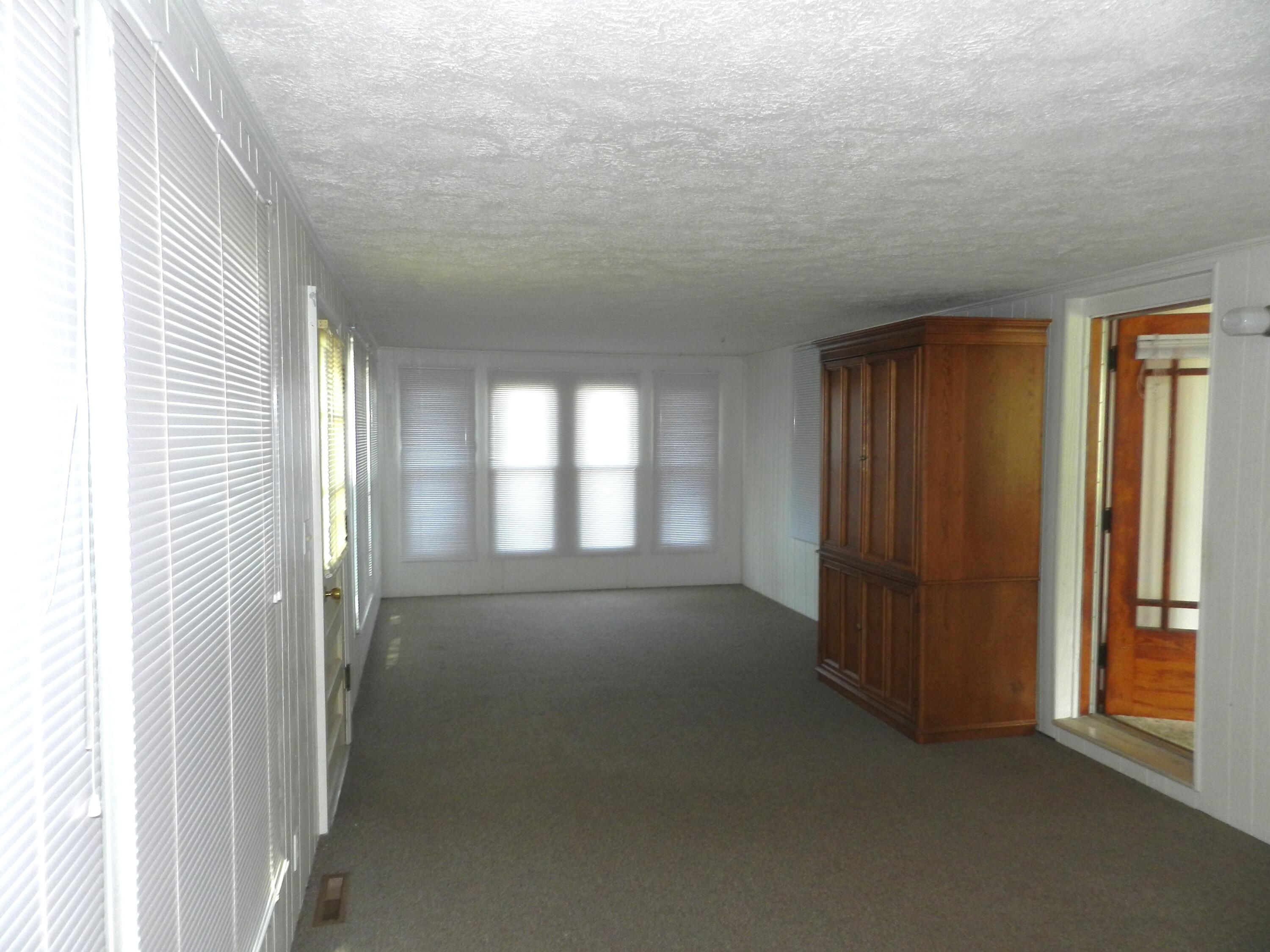 4495 Oxbow Road Sodus, MI 49126 - Photo 3 of 30 DSCN0068