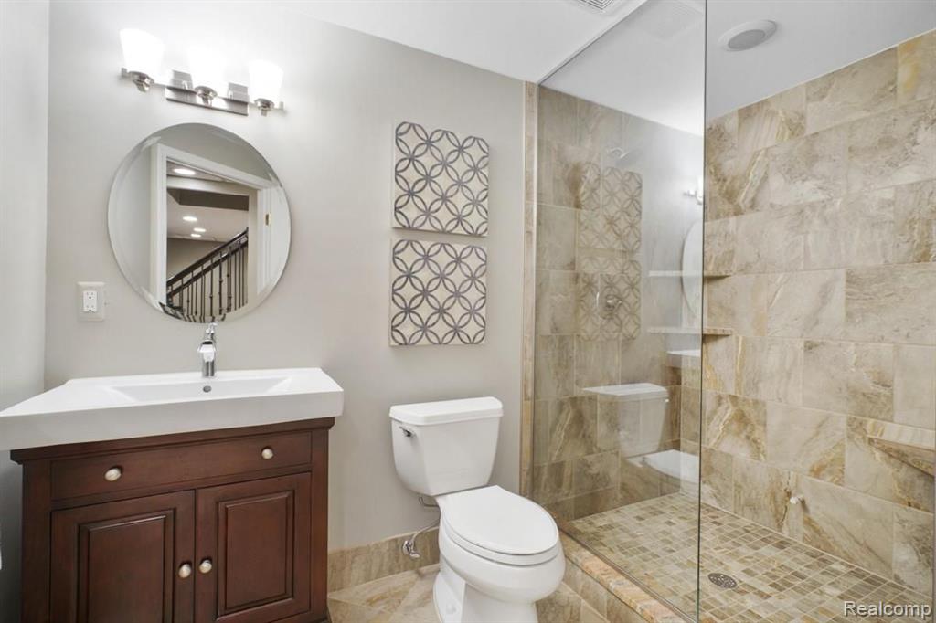 648 Wade Court Rochester Hills, MI 48307 - Photo 42 of 45