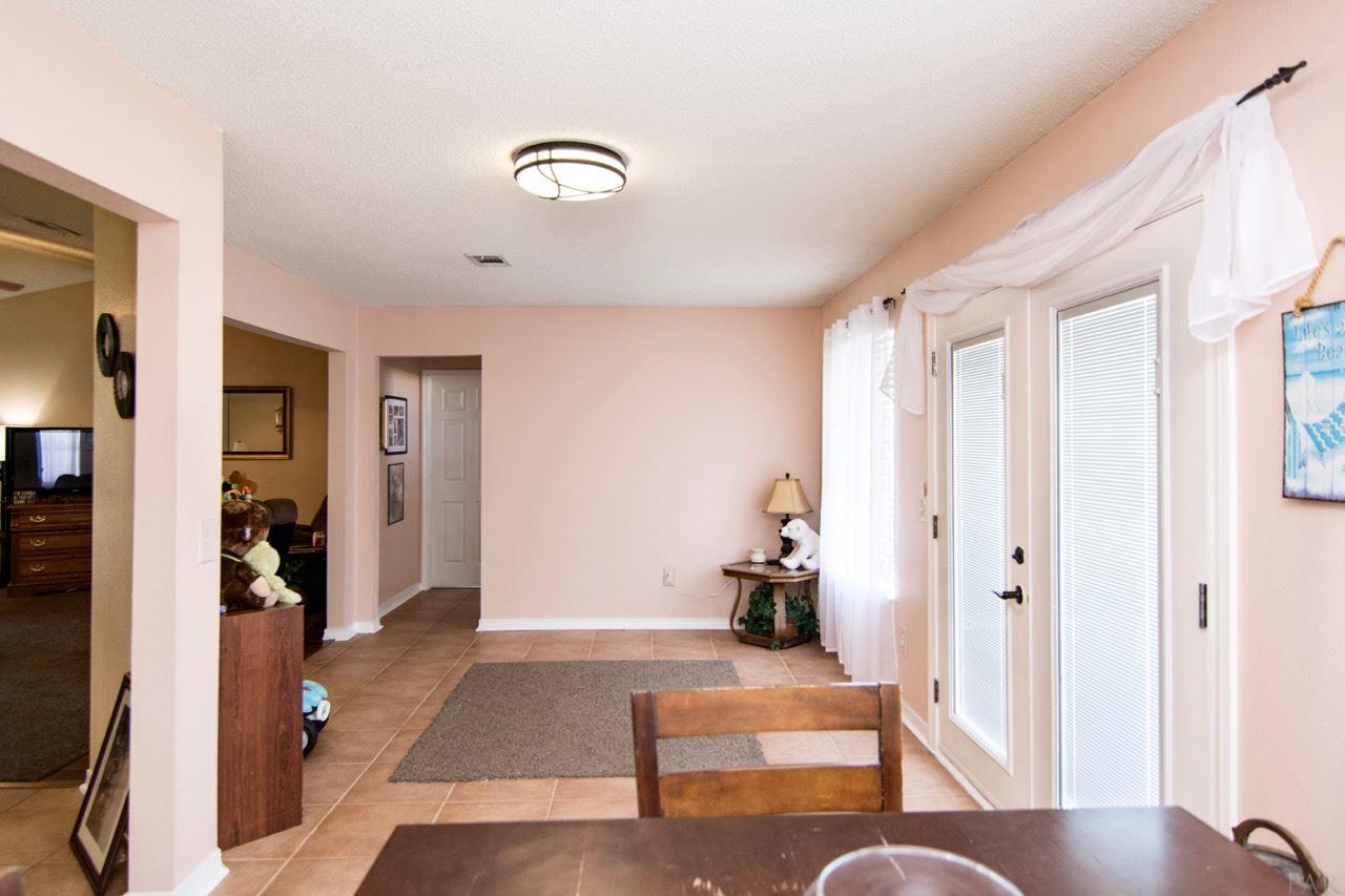 2928 Fallen Tree Drive Cantonment, FL 32533 - Photo 9 of 39 Gallery Image 9