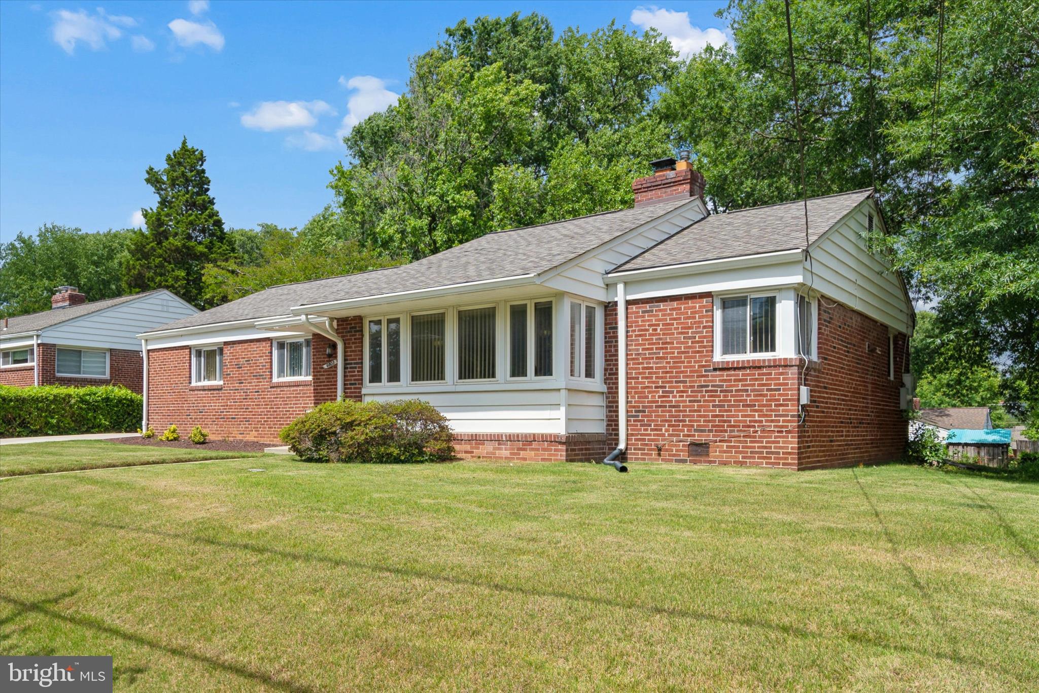 6803 Adelphi Road University Park, MD 20782 - Photo 51 of 55 Exterior Front