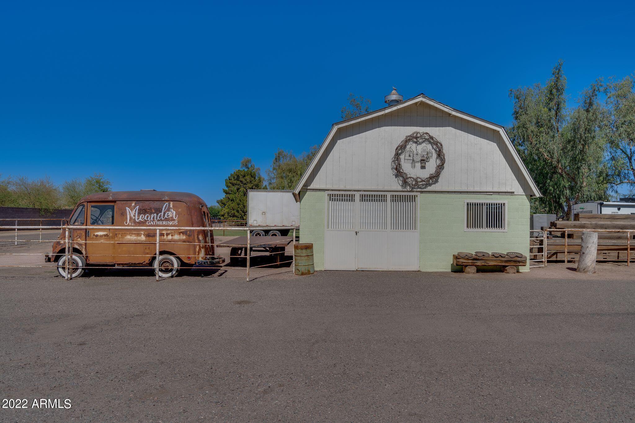 3080 South Higley Road Gilbert, AZ 85295 - Photo 11 of 25 472C8B26-1351-4AE2-9A64-A36D1C4B7AD5