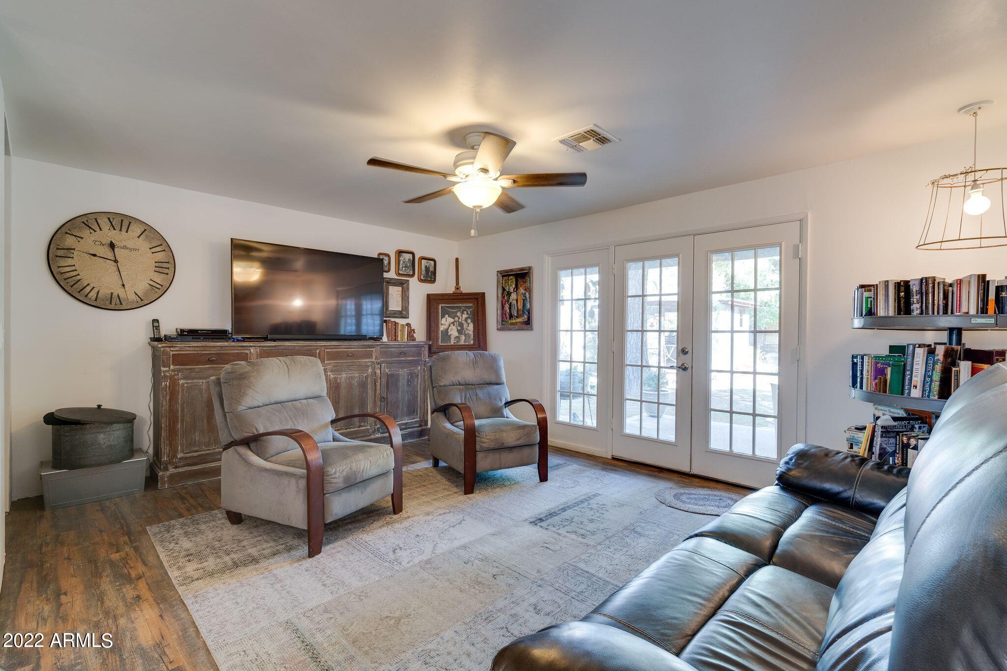 3080 South Higley Road Gilbert, AZ 85295 - Photo 9 of 25 8EEA9521-76EF-414A-B1BD-7586A392A2A3