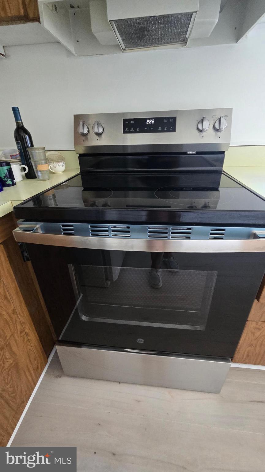 1016 Grovehill Road Baltimore, MD 21227 - Photo 29 of 65 Gallery Image 29