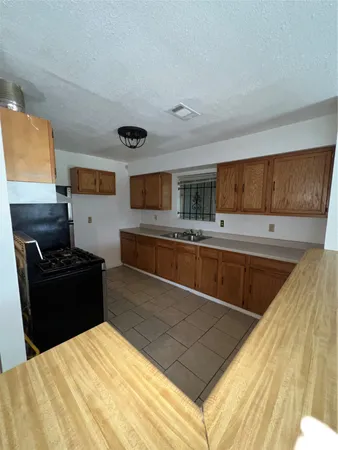 $1,800 | 3613 Sparrow Street, Houston, TX 77051