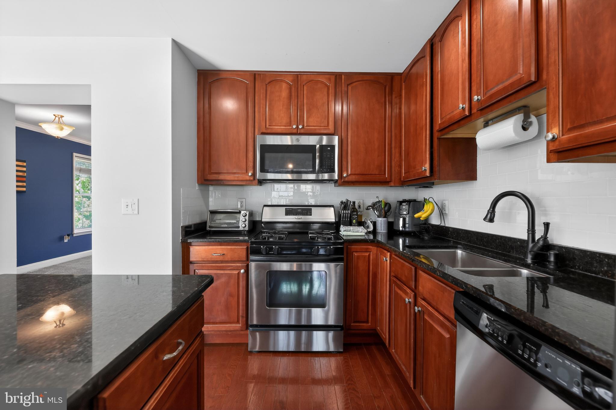 1037 Moore Road West Deptford, NJ 08086 - Photo 8 of 26