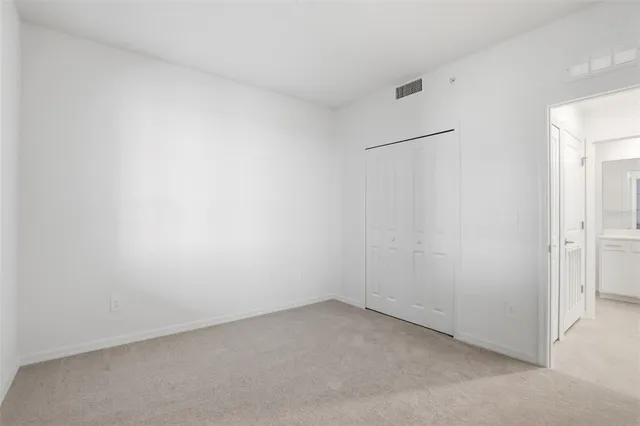 an empty room with a empty space