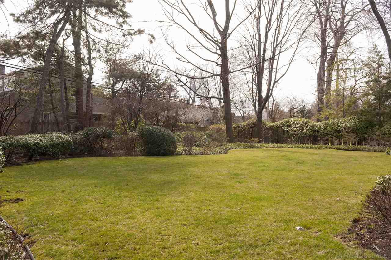 611 Shoreham Road Grosse Pointe Woods, MI 48236 - Photo 43 of 43