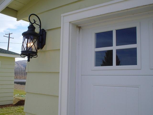 3656 West Birchfield Road Moxee, WA 98936 - Photo 20 of 31 a picture of door of a house