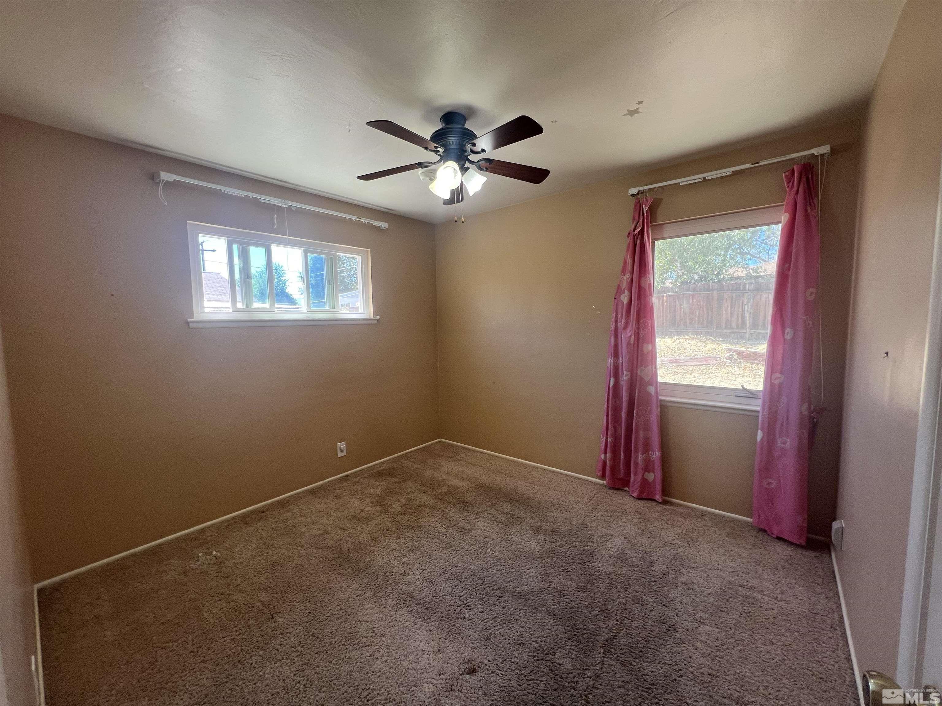 1575 Radcliffe Drive Reno, NV 89502 - Photo 19 of 31 Photo 19
