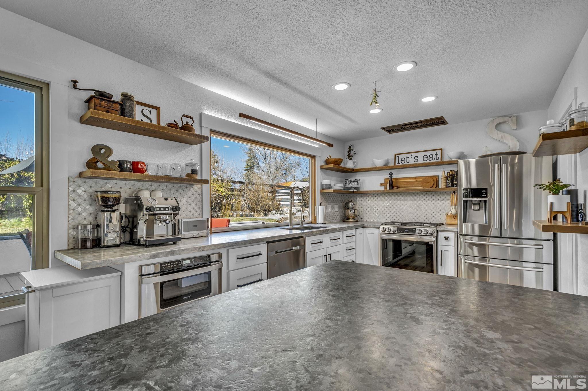 10060 Raintree Court Reno, NV 89511 - Photo 5 of 38 Photo 5