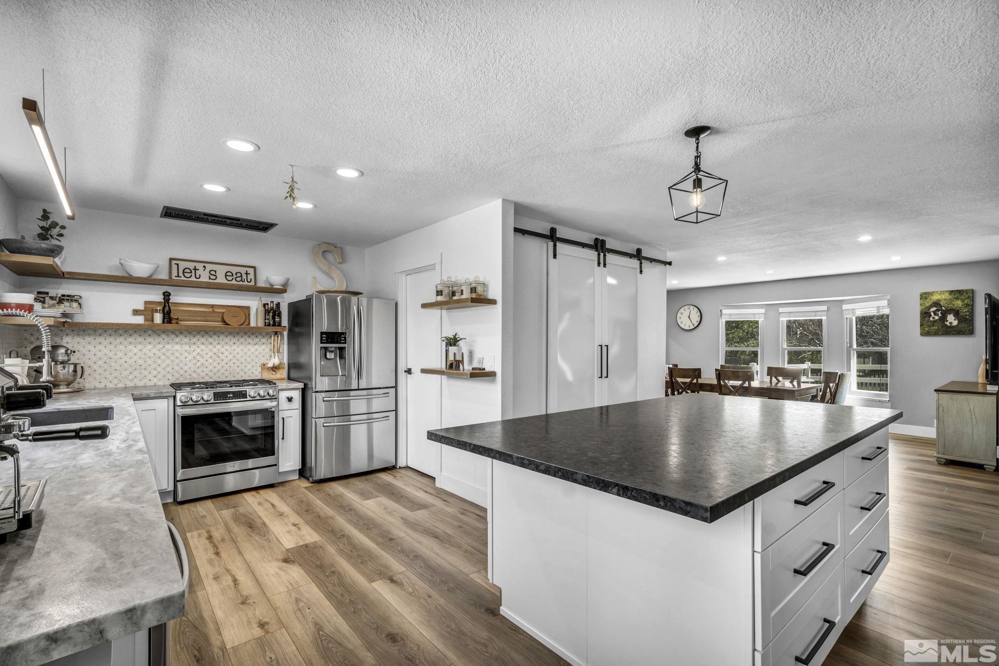 10060 Raintree Court Reno, NV 89511 - Photo 7 of 38 Photo 7