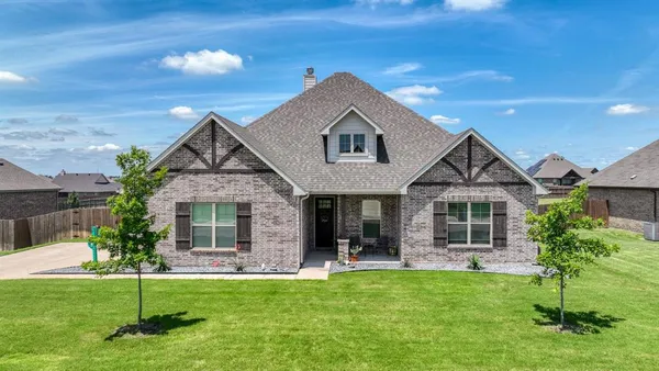 $445,000 | 119 Oak View Drive, Godley, TX 76044