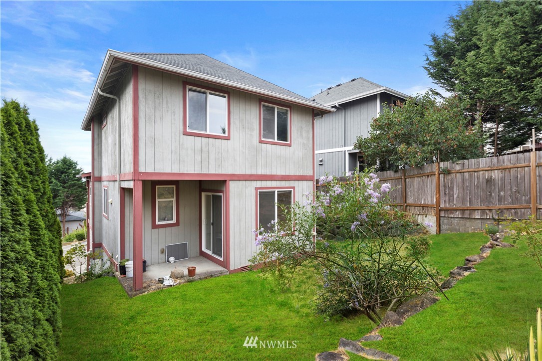 1210 Dayton Place Northeast Renton, WA 98056 - Photo 20 of 26 Gallery Image 20