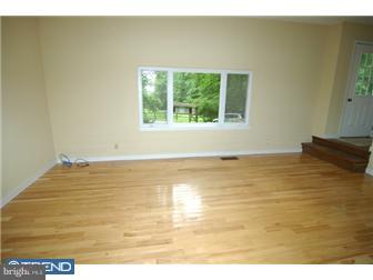 105 Keim Road Elverson, PA 19520 - Photo 4 of 12 Living Room