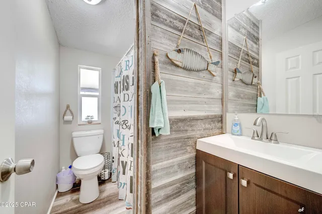 $245,000 | 3449 Lucas Lake Road, Chipley, FL 32428