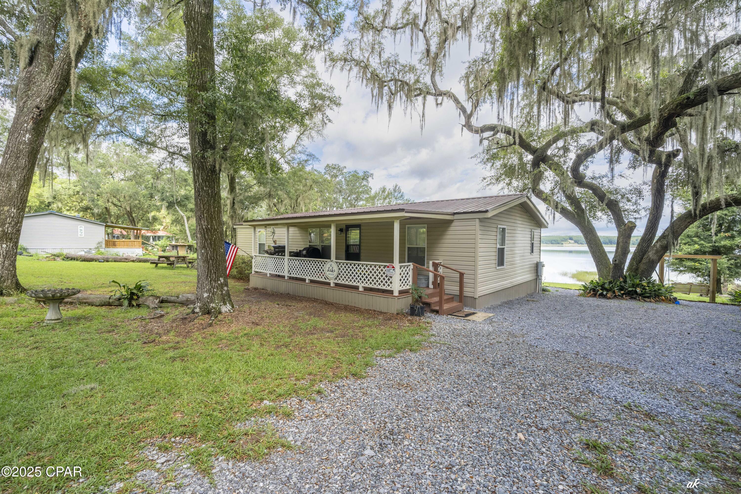 3449 Lucas Lake Road Chipley, FL 32428 - Photo 7 of 47