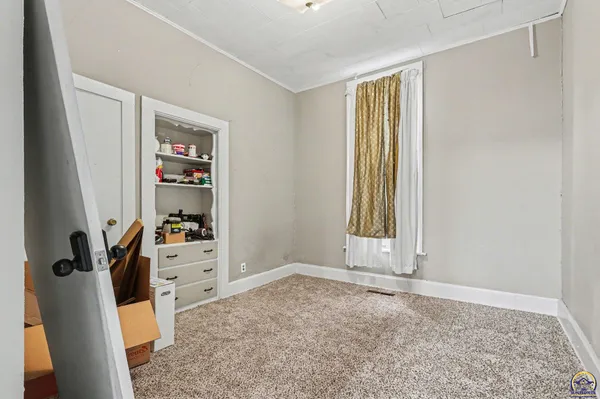 $174,900 | 808 Mechanic Street, Emporia, KS 66801