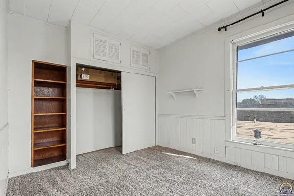 $174,900 | 808 Mechanic Street, Emporia, KS 66801