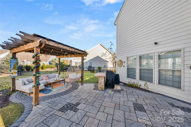 $615,000 | 13929 Tilesford Lane, Huntersville, NC 28078