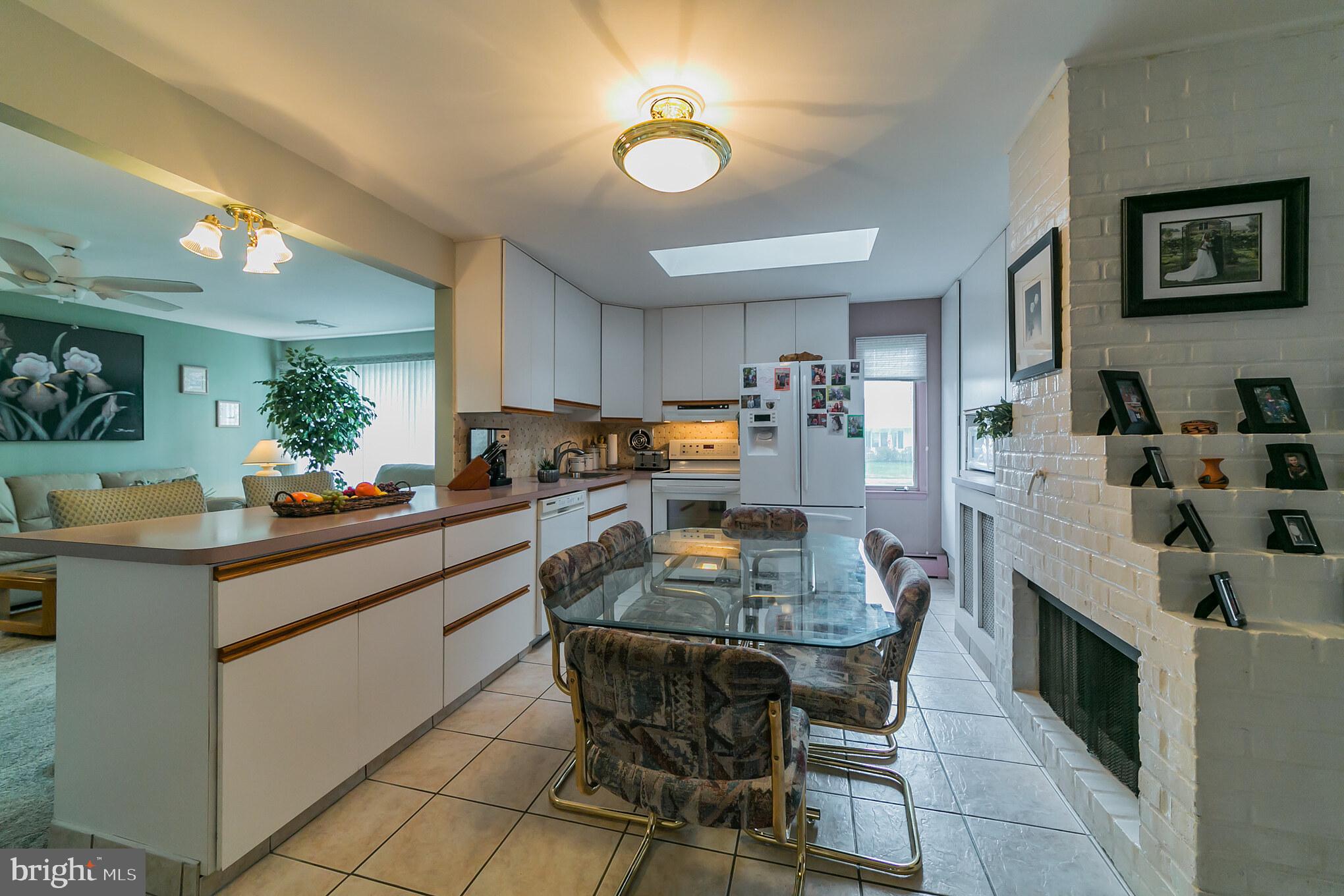 45 Bittersweet Road Levittown, PA 19057 - Photo 11 of 29 Gallery Image 11