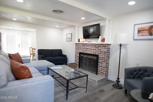 $1,795 | 1049 East Weber Drive, Unit A, Tempe, AZ 85288