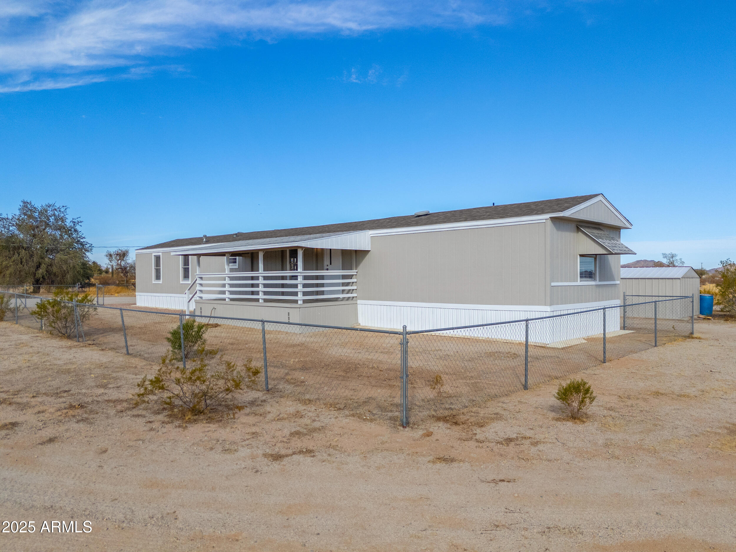 53974 West Barrel Road Maricopa, AZ 85139 - Photo 7 of 57 08