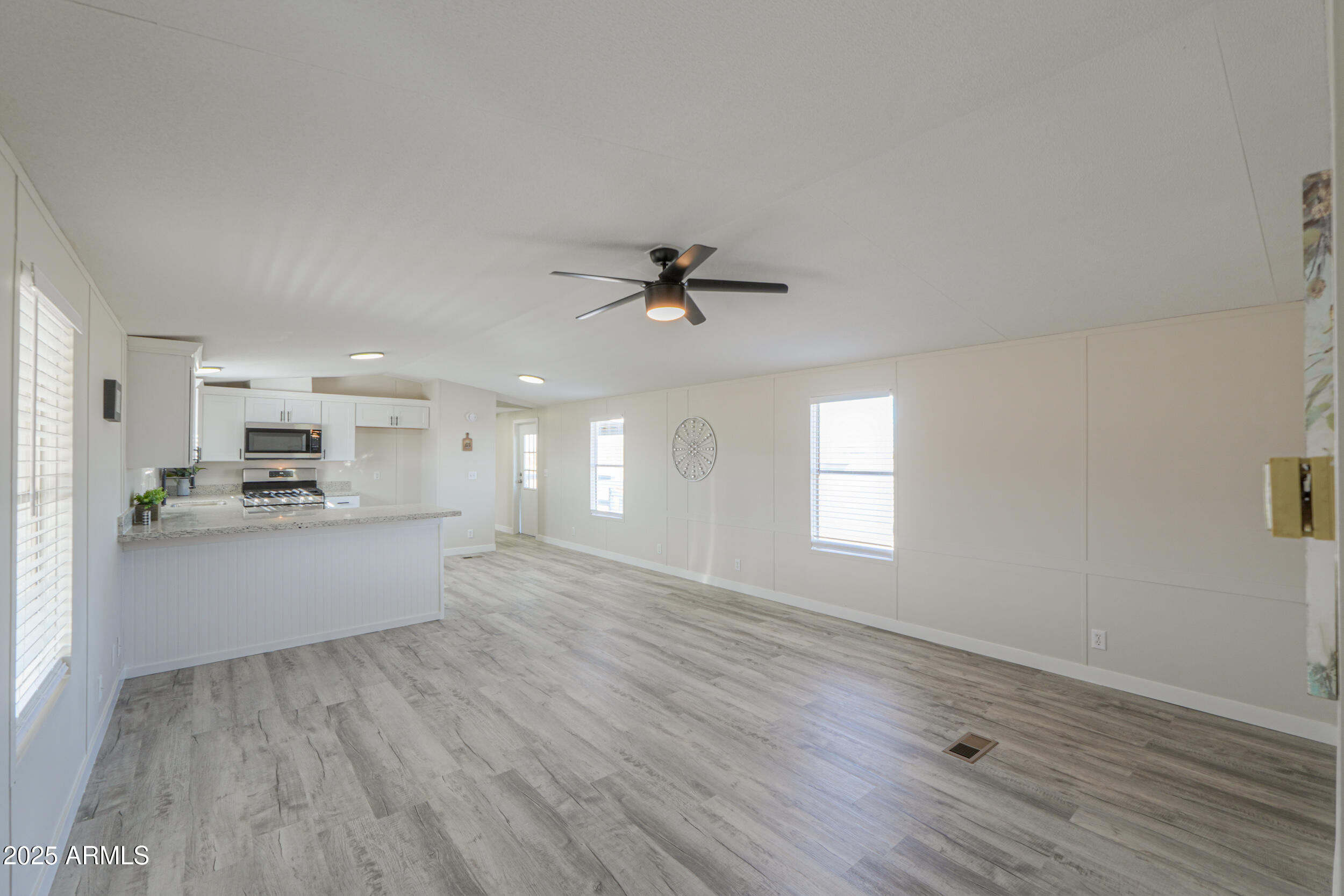 53974 West Barrel Road Maricopa, AZ 85139 - Photo 10 of 57 11