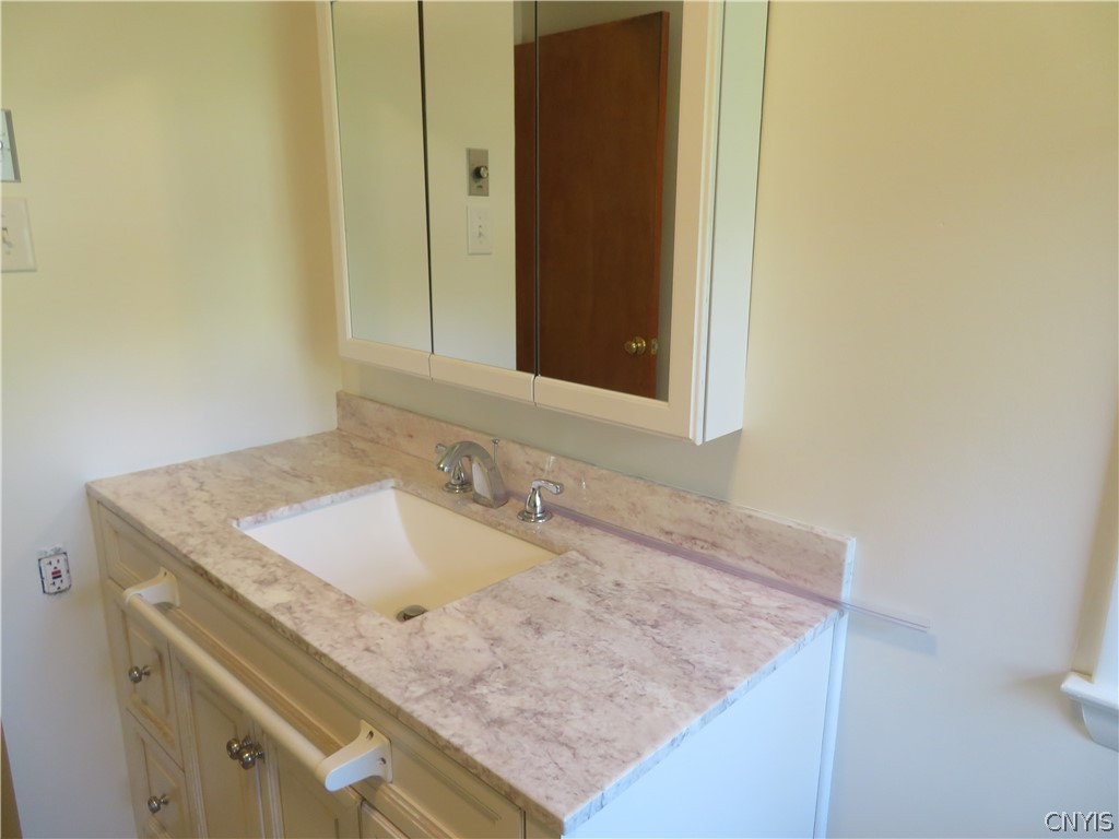 22 Forest Road New Hartford, NY 13501 - Photo 16 of 16
