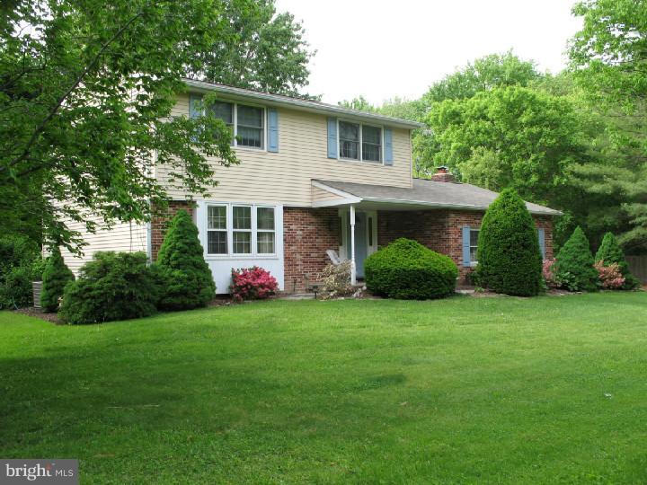 915 Union Meeting Road Blue Bell, PA 19422 - Photo 1 of 25 Gallery Image 1