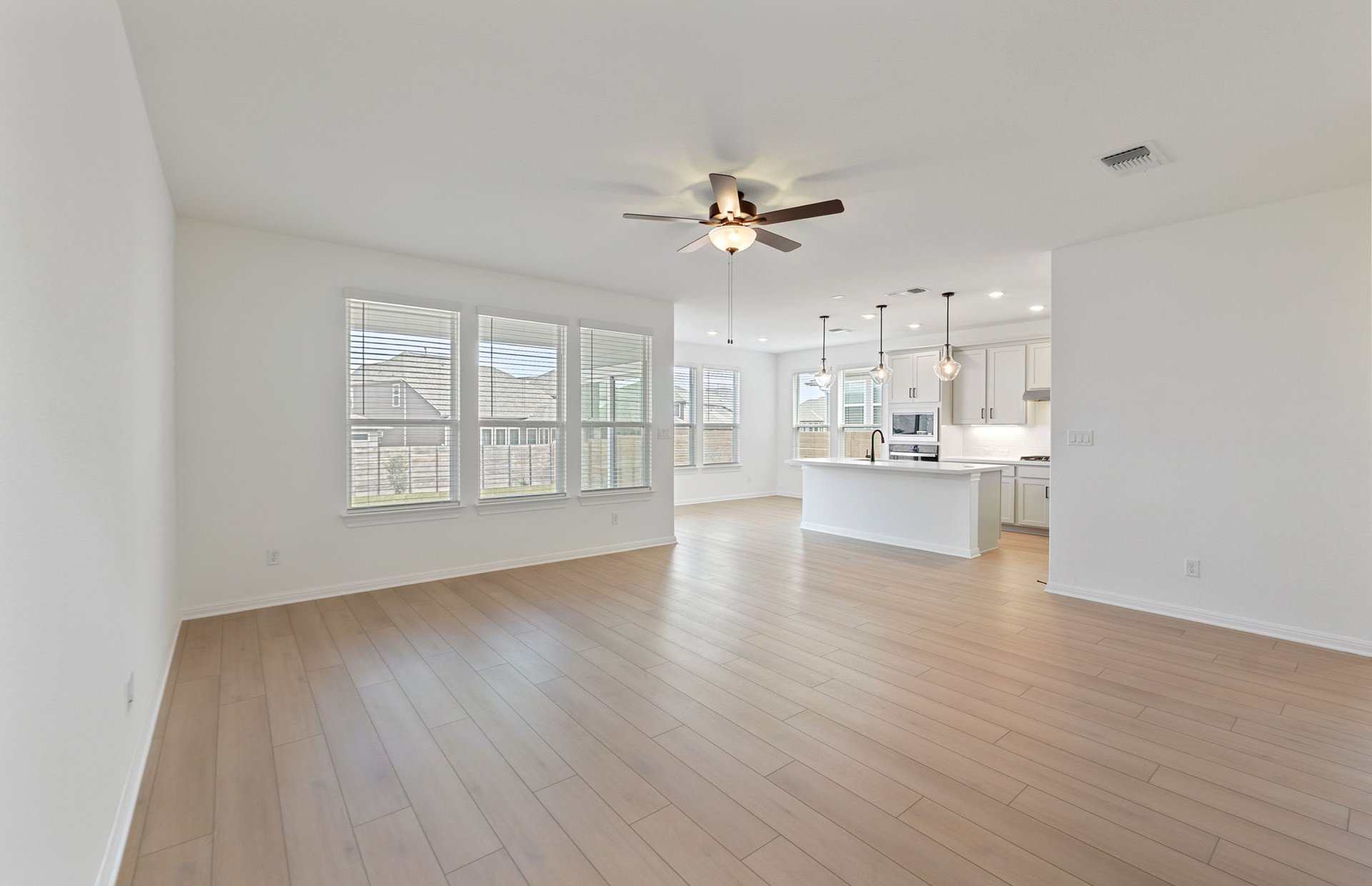 405 Foresail Road Leander, TX 78641 - Photo 6 of 26