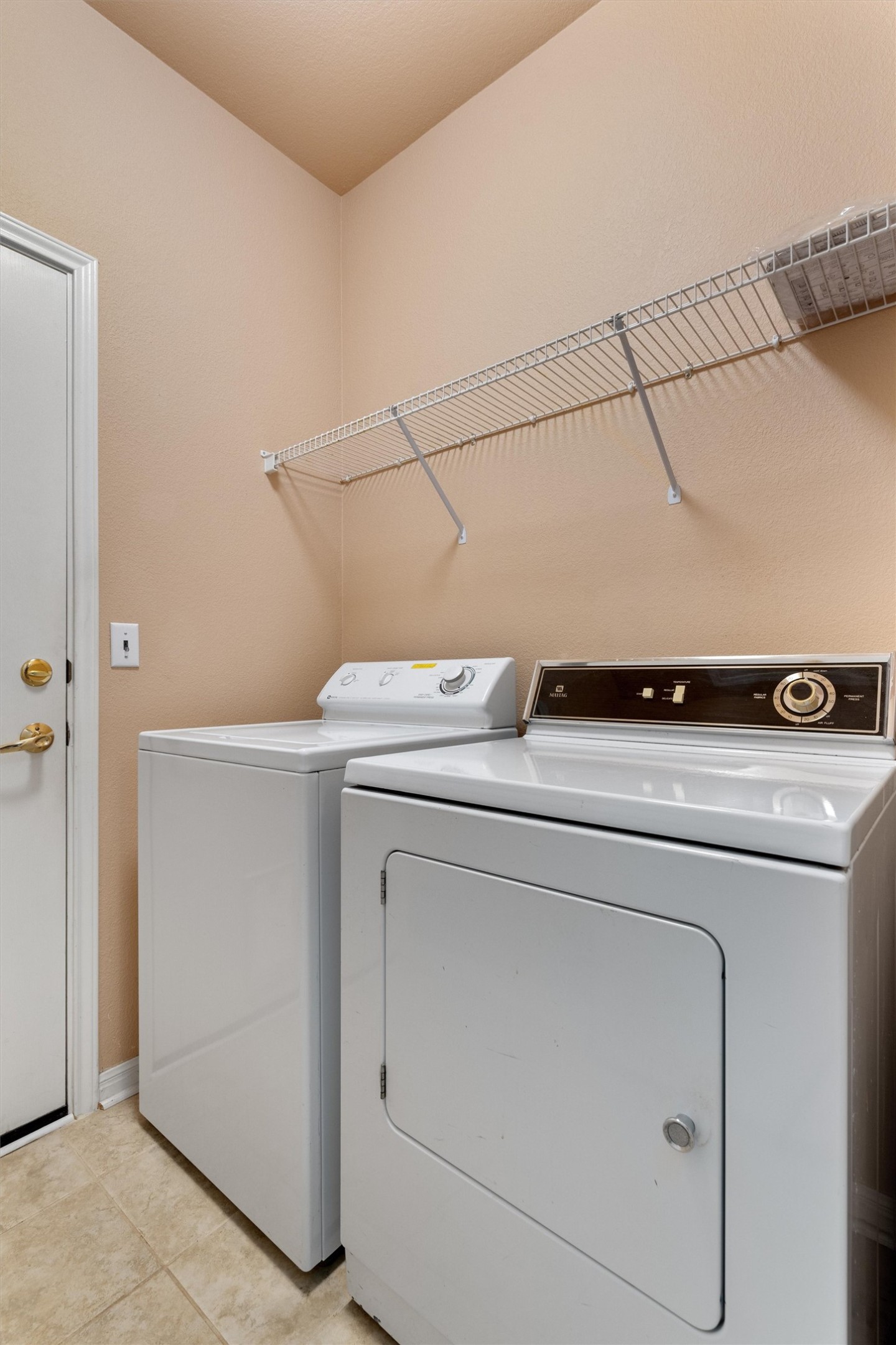 272 Red Poppy Trail Georgetown, TX 78633 - Photo 22 of 29 a utility room with dryer and washer