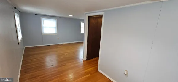 $1,400 | 1057 Foreman Lane, Winchester, VA 22603