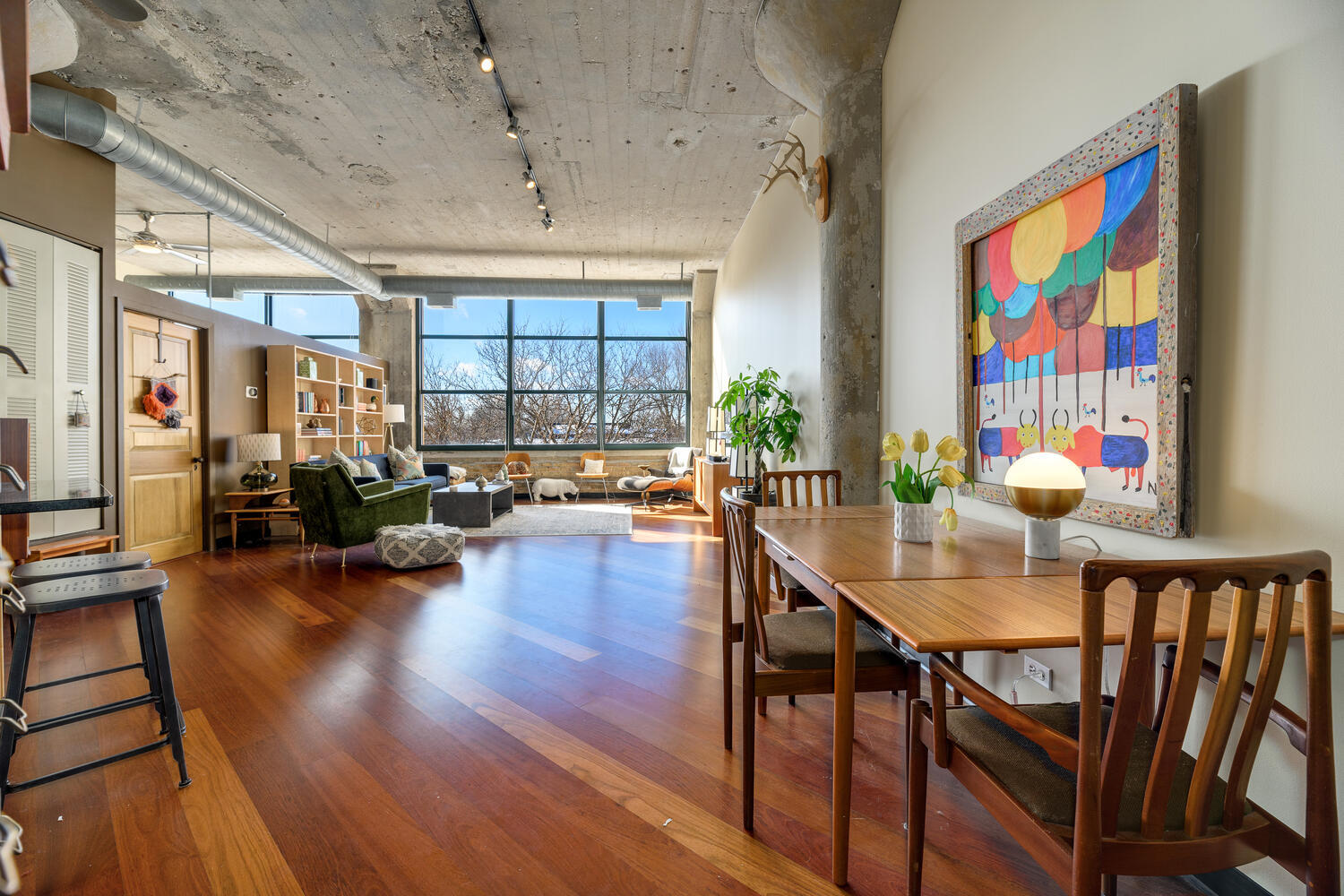 1800 West Roscoe Street, Unit 333 Chicago, IL 60657 - Photo 2 of 24