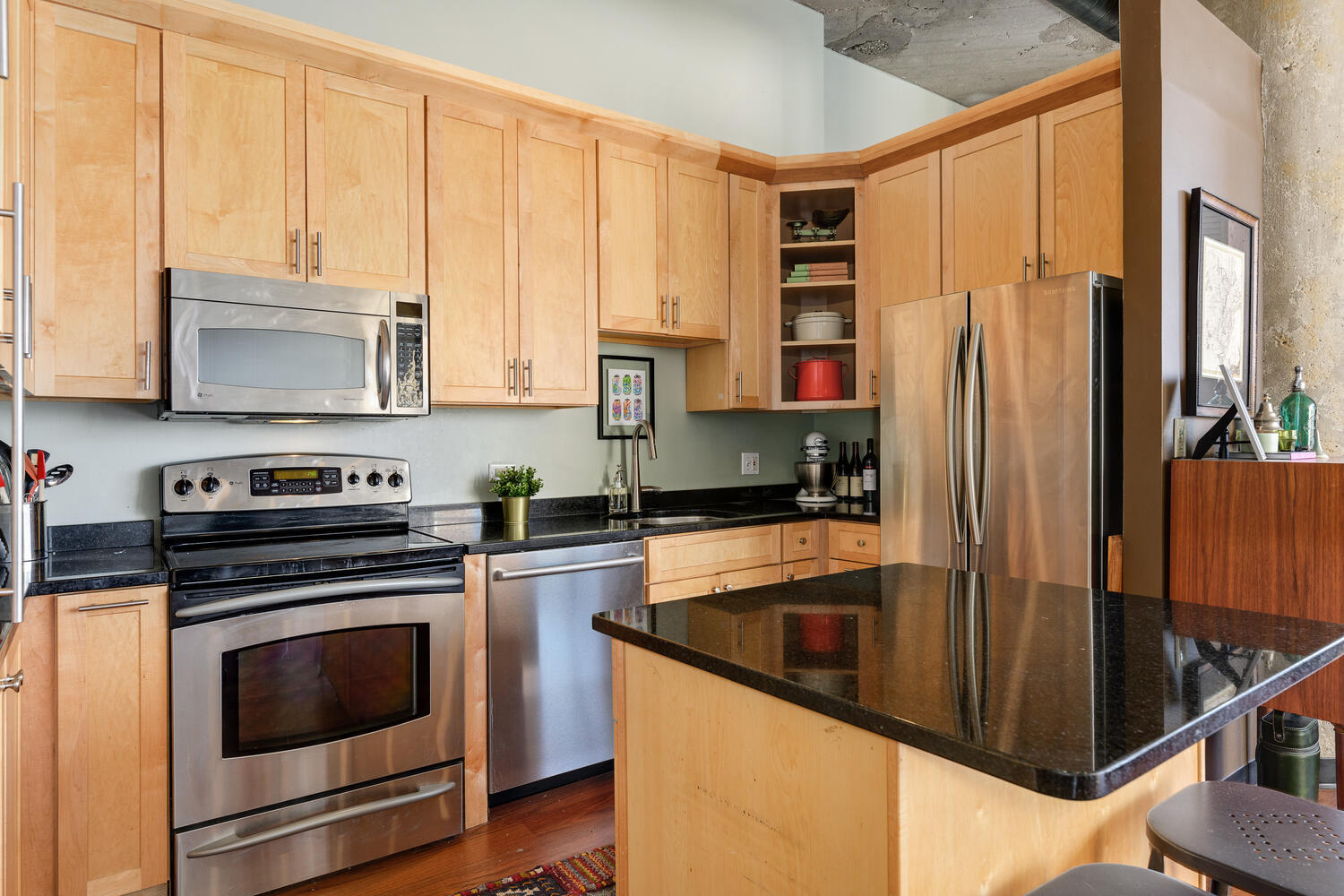 1800 West Roscoe Street, Unit 333 Chicago, IL 60657 - Photo 11 of 24